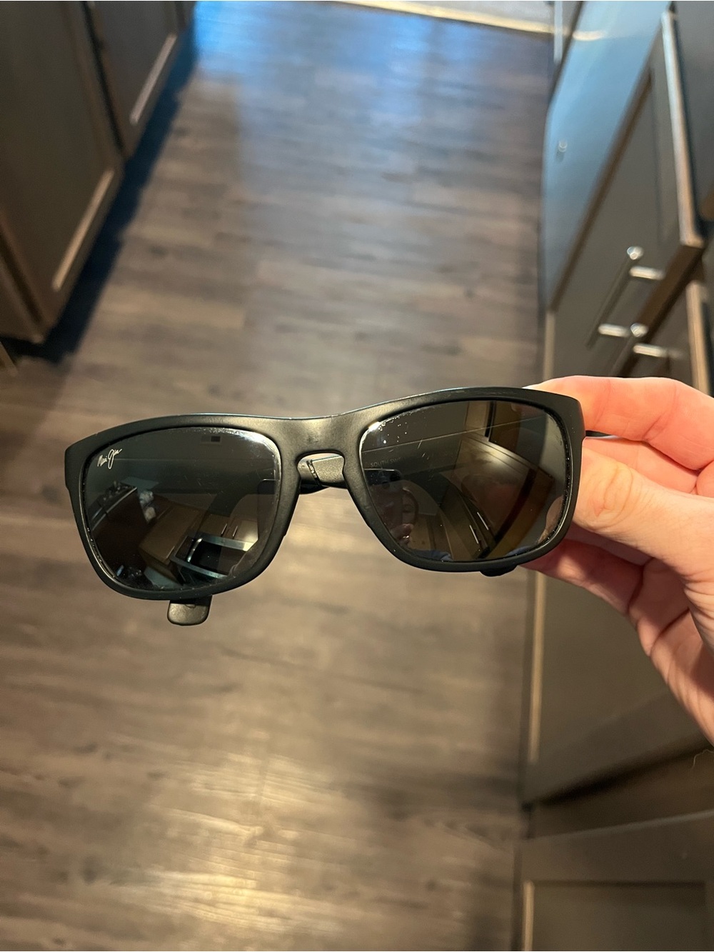 Maui Jim Black Frame Polarized Men's Sunglasses with Dark Lenses